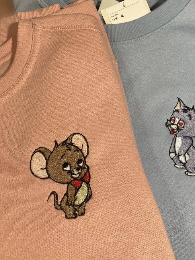 jersey, bib, sweatshirt