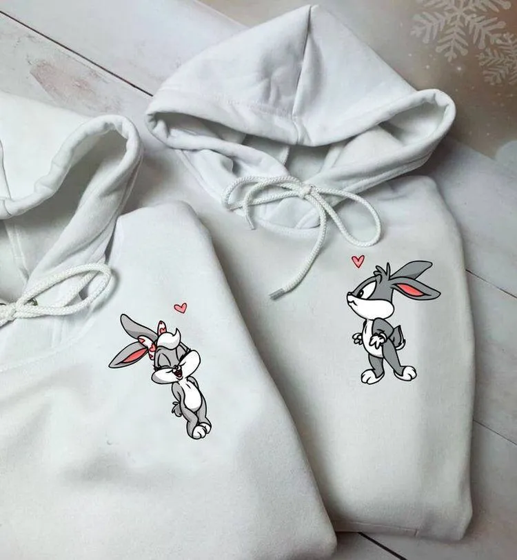 sleeping_bag, sweatshirt, quilt