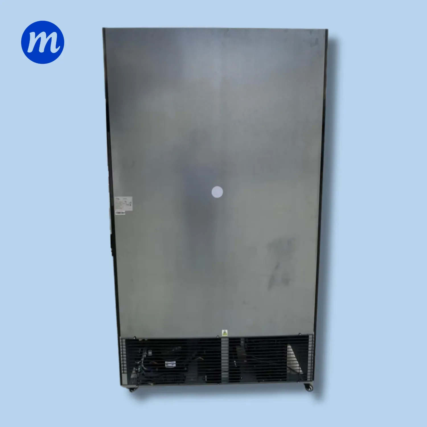 VITRINA 2 PUERTAS BATIENTES CON MANILLA 780L UNIDAD 1/3 HP 110V 2PV-780L PH NEGRA