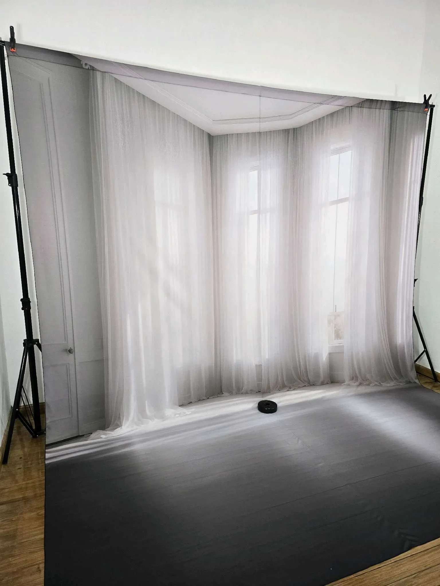Fondo Ventanal y Cortinas