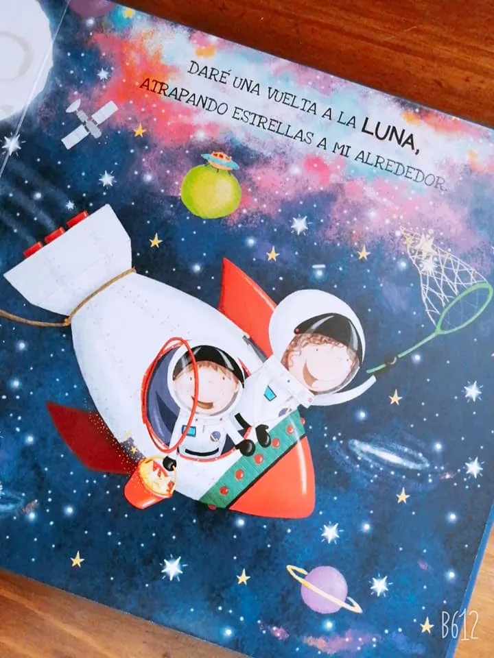 tray, pencil_box, envelope